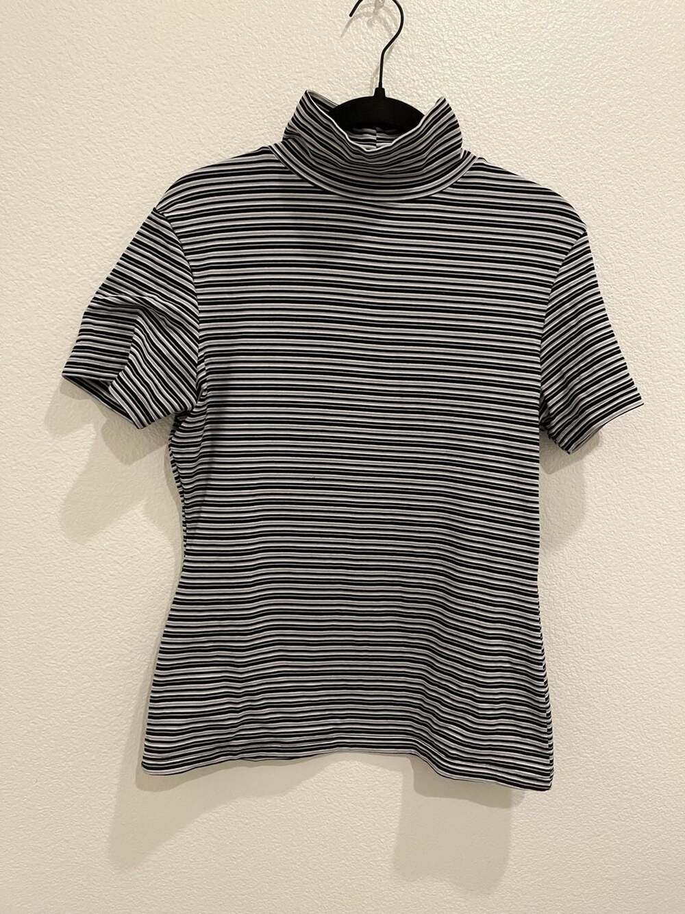 Express Tricot Vintage Striped Short Sleeve Mock Neck Top